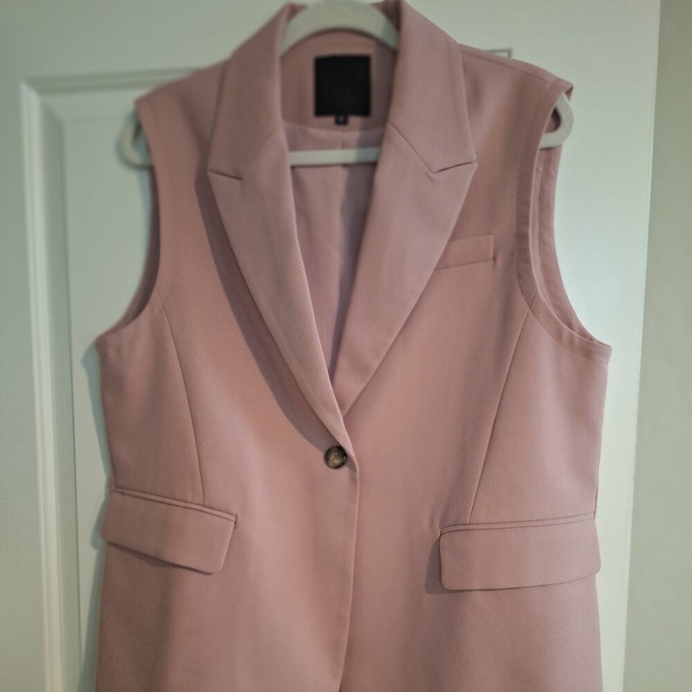 Mina Self Vest